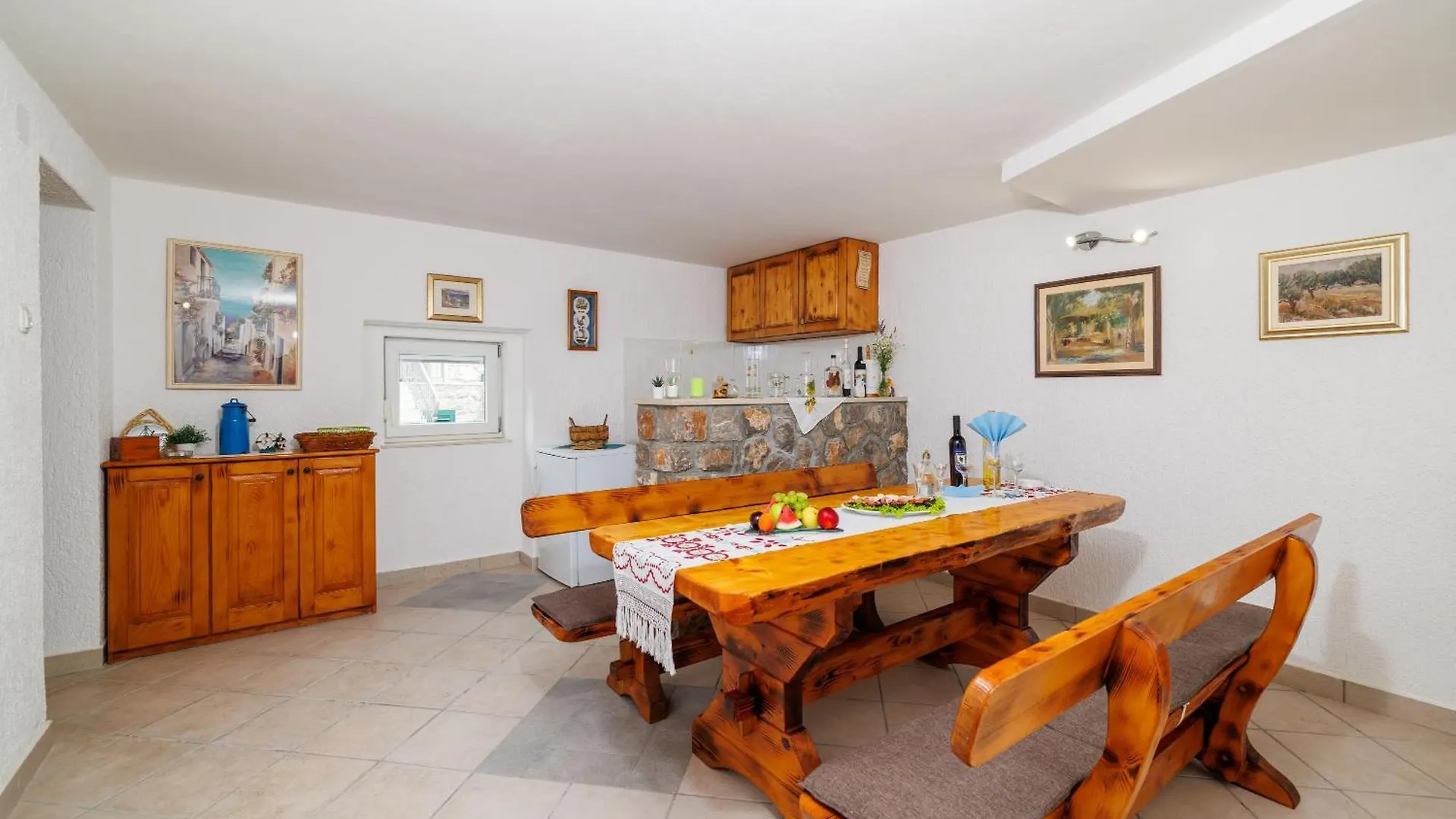 Elwira - Vacation House Klenovica Apartment