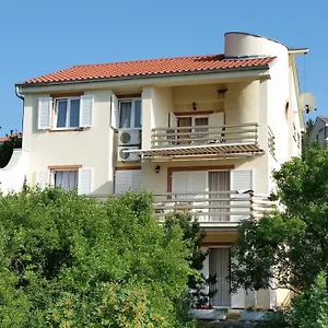  Apartment Kristina